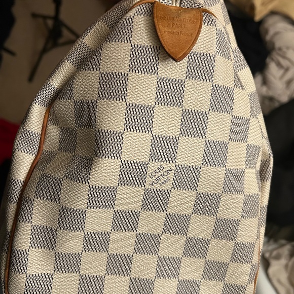 AUTHENTIC Louis Vuitton Speedy with FREE COA! - Picture 13 of 16